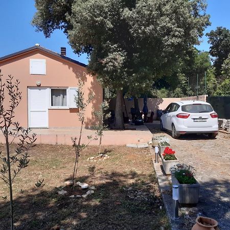 Lave II Cozy House Villa Ližnjan Kültér fotó
