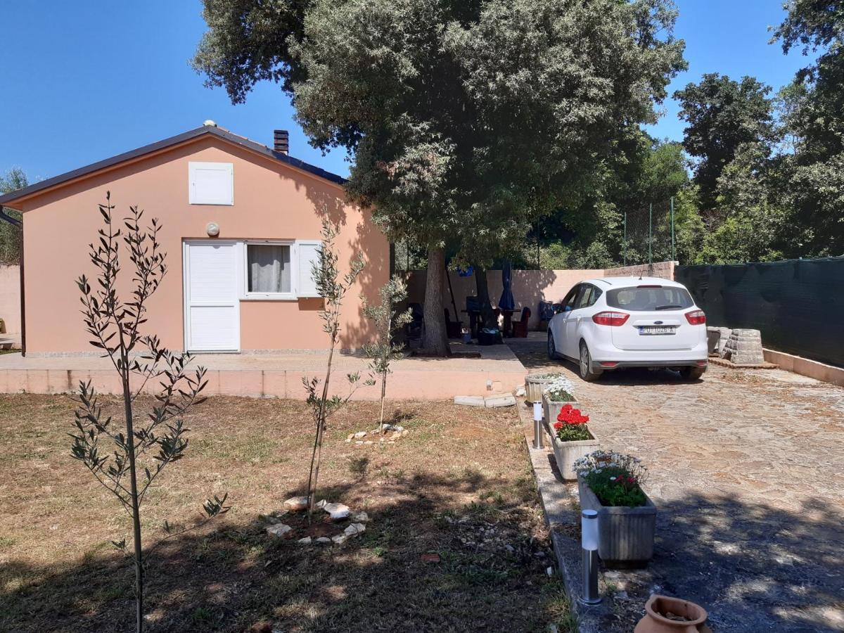 Lave II Cozy House Villa Ližnjan Kültér fotó
