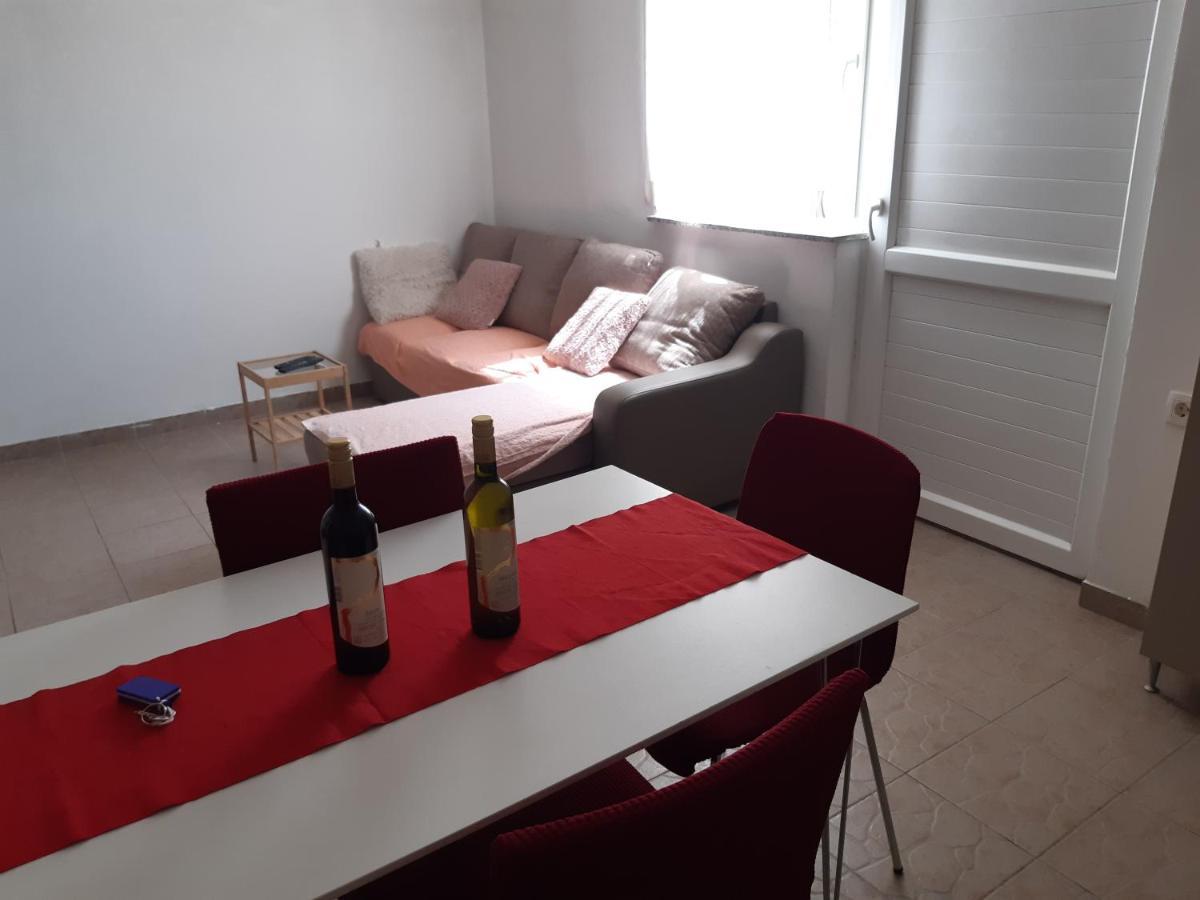 Lave II Cozy House Villa Ližnjan Kültér fotó