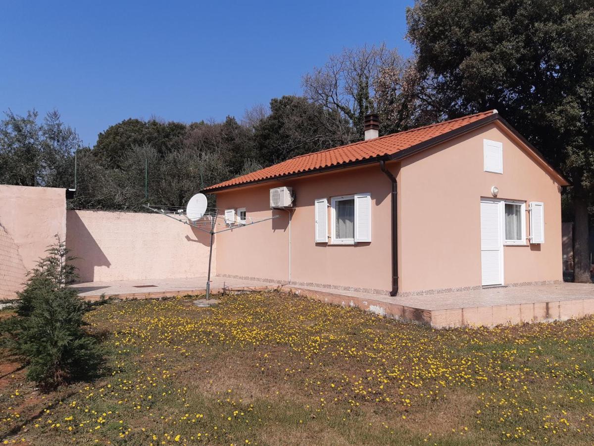 Lave II Cozy House Villa Ližnjan Kültér fotó