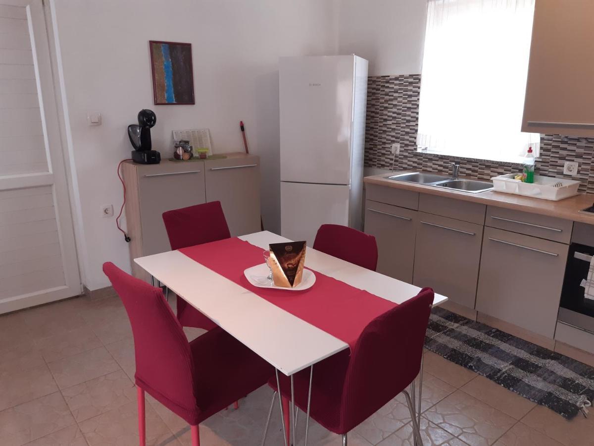 Lave II Cozy House Villa Ližnjan Kültér fotó