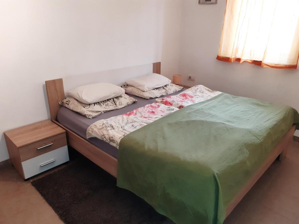 Lave II Cozy House Villa Ližnjan Kültér fotó
